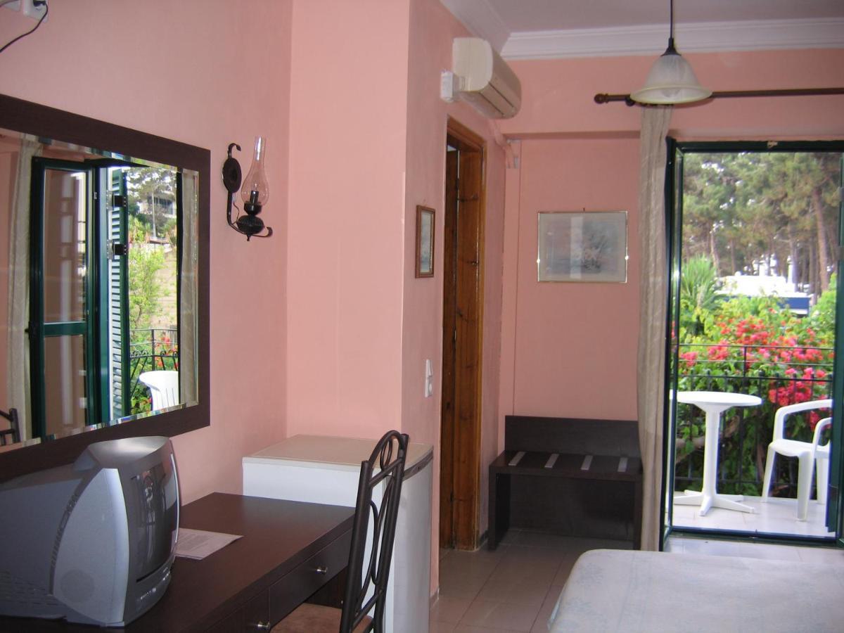 Tara Beach Hotel Skala  Екстер'єр фото