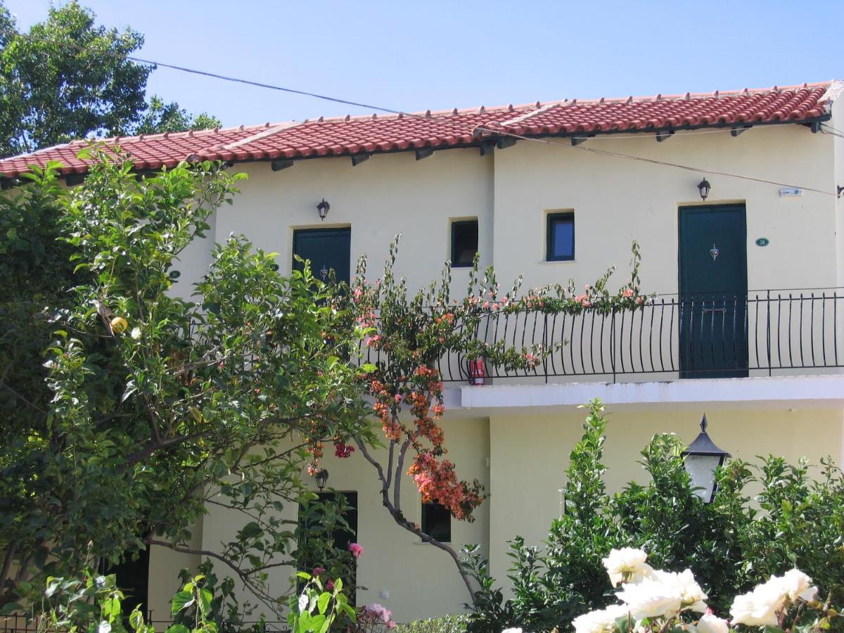 Tara Beach Hotel Skala  Екстер'єр фото